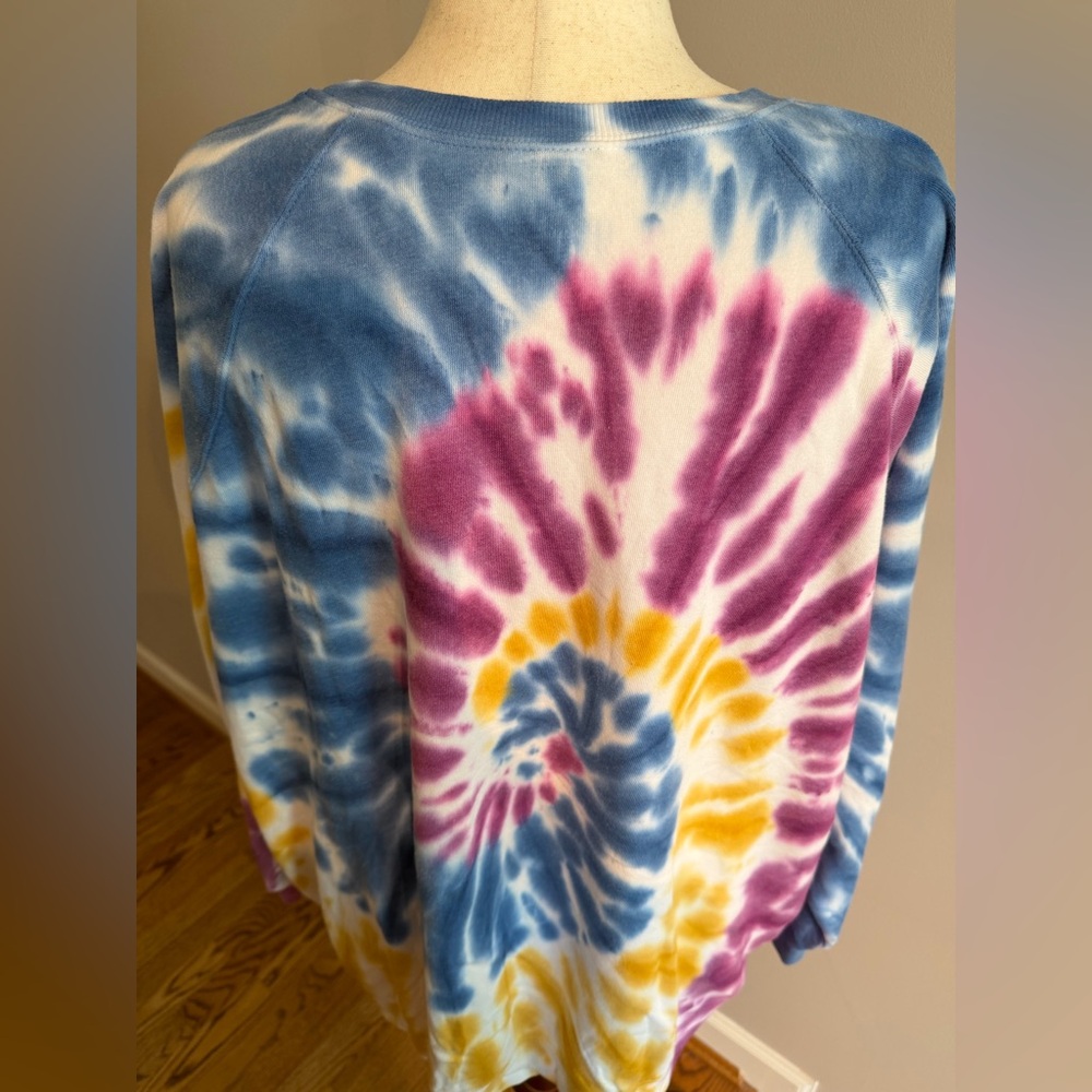 NWT Torrid Blue/Yellow/Purple Tie-Dye Fleece Sweatshirt - Torrid Size 4 (26, 4X) - Picture 9 of 14